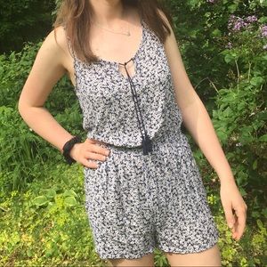 Blue Daisy Patterned Romper with Lace Back